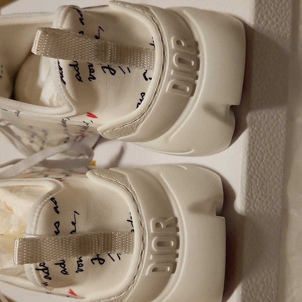 🛑DIOR D-Connect Je Vous Adore Sneakers - Picture 6 of 7